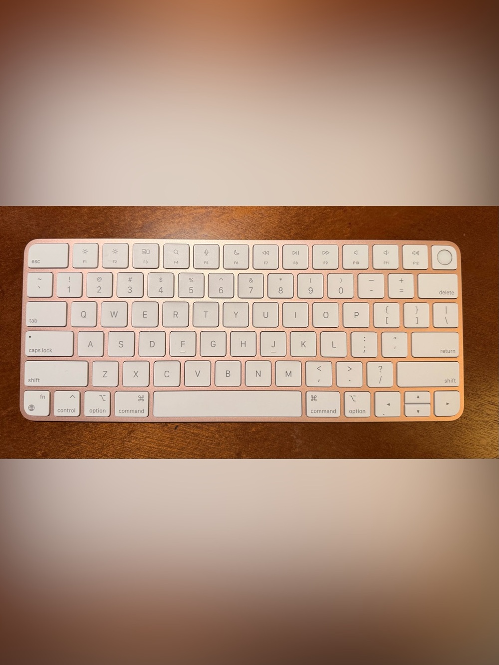 Apple Magic Keyboard with TouchID - Pink
